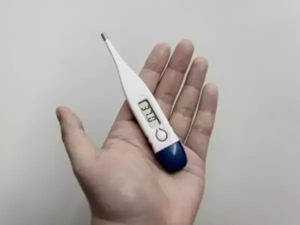 中国のインフルエンザ感染状況、減少傾向も流行レベルは高止まり