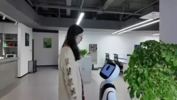 四川省の大学が非接触型ヘルスケアロボットを開発、30秒で心拍数や血圧を測定―中国