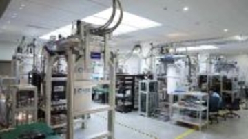 中国独自開発の量子コンピューター「本源悟空」、AI演算能力を搭載