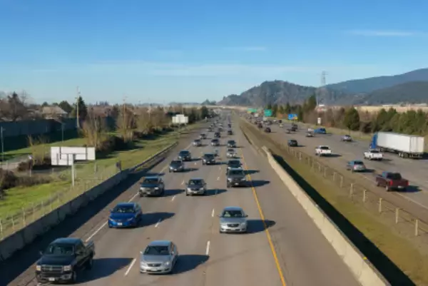 米国の自動車業界、「脱中国」を進める一方で中国技術に依存―中国メディア