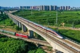北京-広州間高速鉄道が全線で時速350キロで運行へ―中国