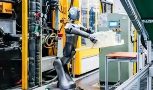 ロボットが働く「スマート工場」、湖北省に次々誕生―中国