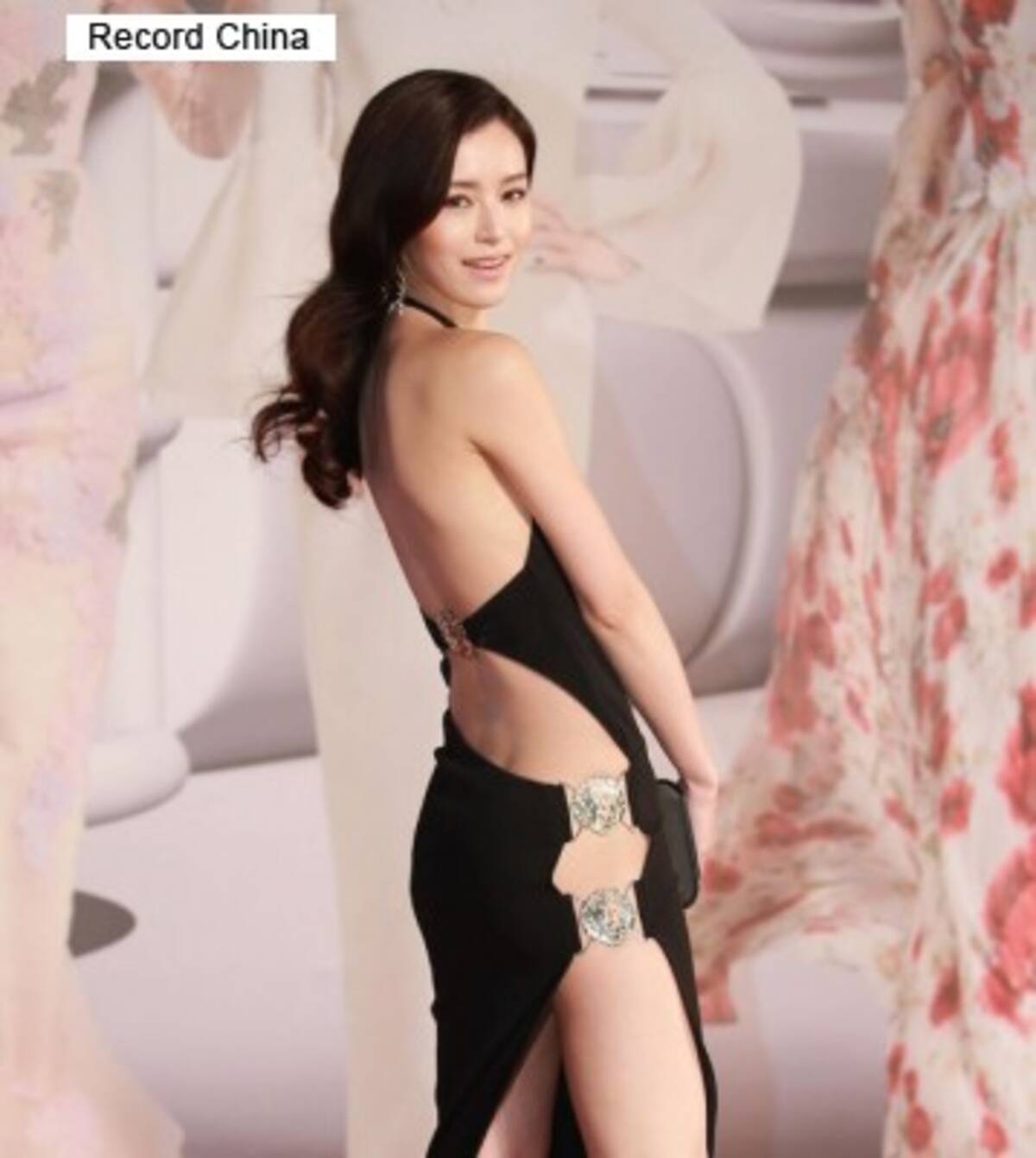 香港女優はパンツはいてない セクシーなドレス姿が話題 元美少女モデルのジャニス マンら 香港 16年4月4日 エキサイトニュース
