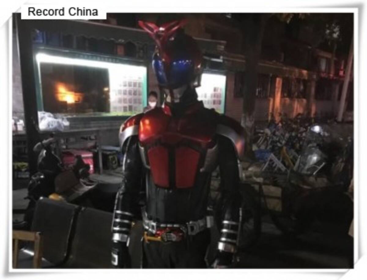 仮面ライダーカブト が警備員にマンションへの入場を阻止される 中国 年5月4日 エキサイトニュース
