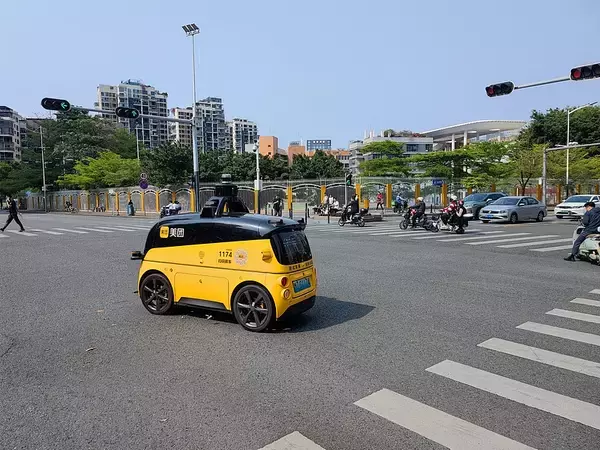 深センの無人配送車による生鮮宅配、月間100万件を突破―中国