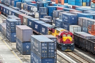 中欧班列の年間運行本数、10年間で11．8倍に増加―中国