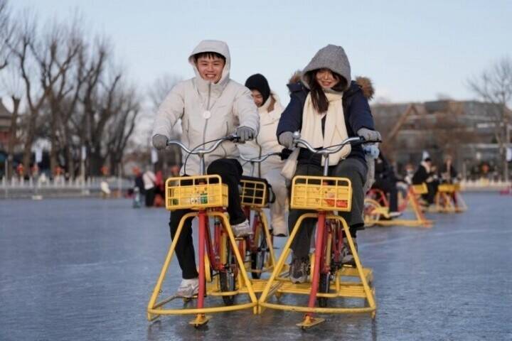 什刹海の前海でスケートリンクの営業が開始―北京市