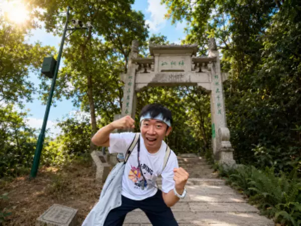 中国のタレントが登山で準備不足、同行者が救急車呼ぶ事態に―香港メディア