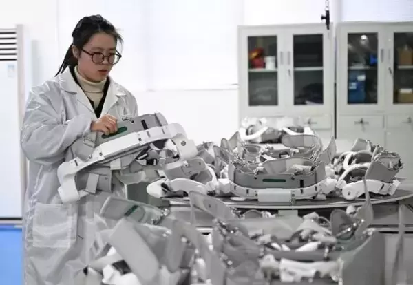 「AIパワードスーツの受注、生産、販売が好調―浙江省杭州市」の画像