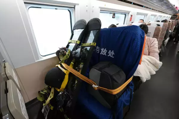 列車チケット予約ページに「雪」「静」「寵」「鋪」「兌」の文字、その意味は？―中国