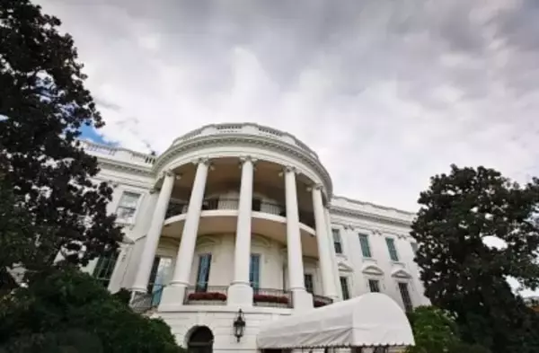 「米国が特許医薬品に100％の関税を課す」の画像