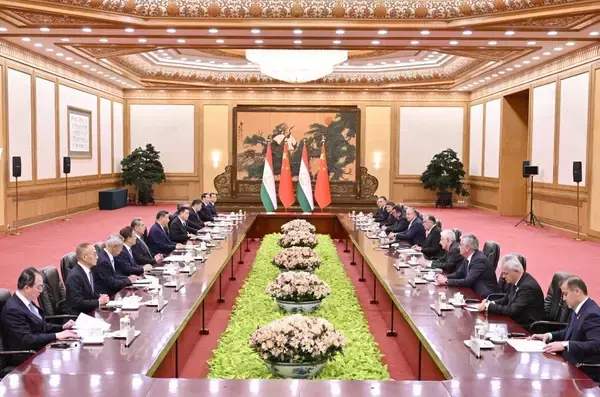「習近平主席がタジキスタン大統領と会談、恒久善隣友好協力条約に署名―中国」の画像