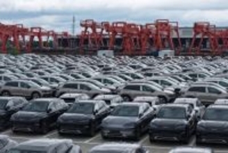 中国の自動車生産・販売台数、17年連続で世界一