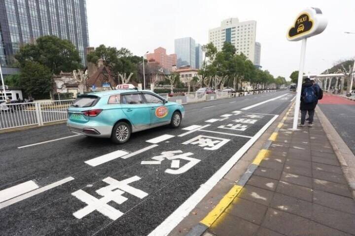 都市建設に彩りを添える上海公共交通マイクロハブ―中国