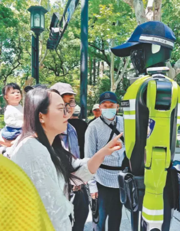 中国の第1陣の交通管理ロボットの働きぶりは？―中国メディア