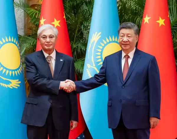 習近平主席、カザフスタンのトカエフ大統領と会談―中国