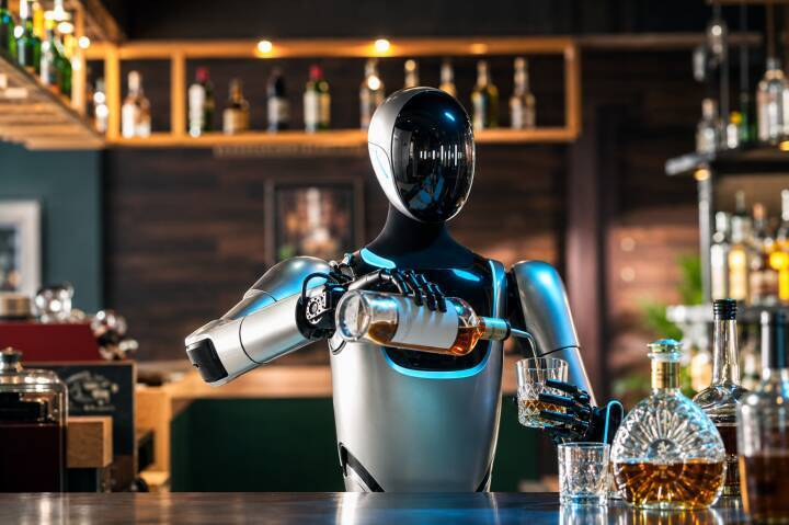 中国の人型ロボット、海外市場へ相次ぎ進出