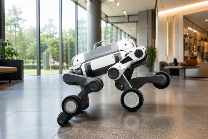 中国の人型ロボット、海外市場へ相次ぎ進出