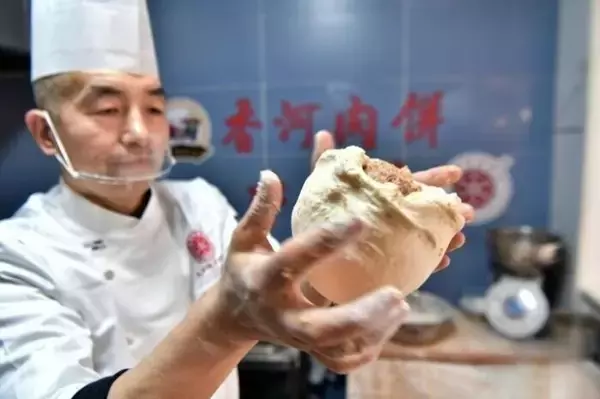 「皇帝も絶賛した無形文化遺産の味、河北省の香河肉餅―中国」の画像