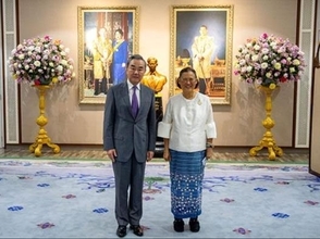 タイのシリントーン王女、中国の王毅外交部長と会談