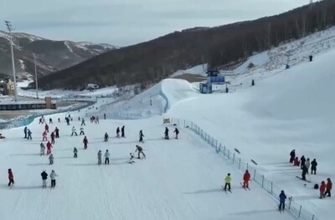 中国でウインタースポーツブームが盛り上がり、産業規模22兆円超の見通し