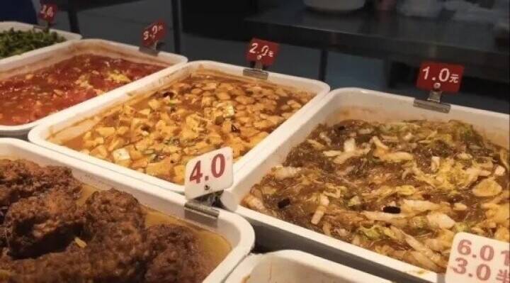 「後払いで食事OK」、安徽省の大学食堂の張り紙が話題に―中国