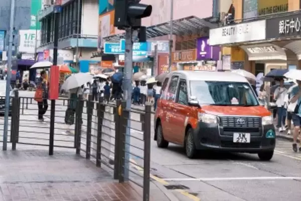 中国人がだまされた！タクシー運転手に「乗客の忘れ物安く買わないか」と持ち掛けられ…―香港