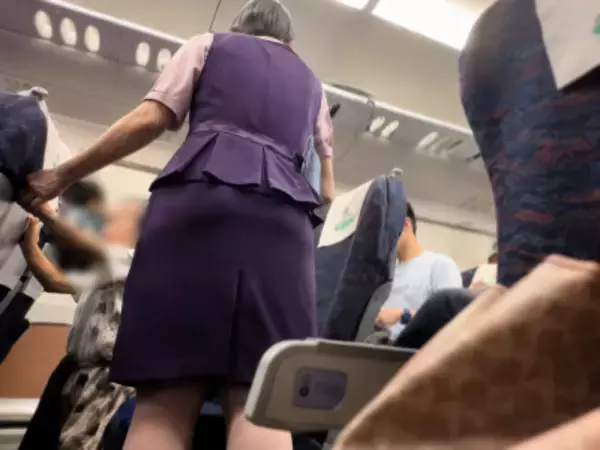 高速鉄道で子どもが2時間騒ぐ、耐えかねて「ため息」ついた乗客に母親が逆ギレ―中国