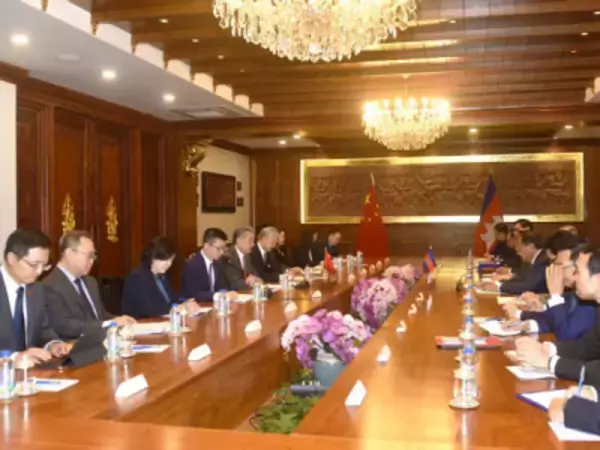 中国とカンボジア、外相・国防相「2＋2」戦略対話初会合で6項目の共通認識に合意