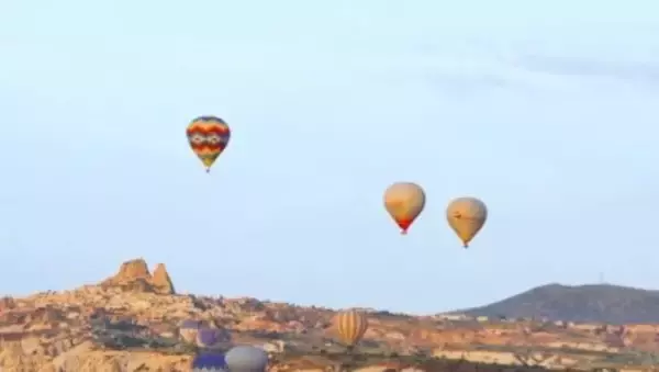 対中ビザ免除発効、トルコの商人は中国語の勉強に大忙し