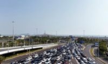 1－3月期、港珠澳大橋を通行した香港とマカオの車両が103万台突破