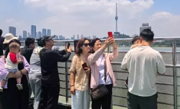 約35円で武漢の観光スポットを一望できるフェリーの「特等席」が再開―中国