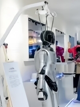 自動車メーカーが続々と人型ロボット事業に進出―中国