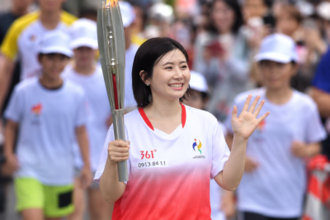 福原愛さんが名古屋アジア大会の聖火リレーに、日本の人々から歓声―台湾メディア