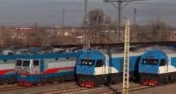 総重量3．5万トンの7本の重量貨物列車群が自動編隊走行―中国