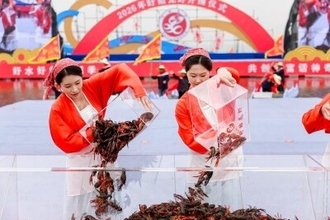 江蘇省盱眙でザリガニ漁が解禁―中国