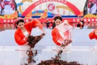 江蘇省盱眙でザリガニ漁が解禁―中国