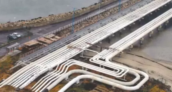 ドルジバ・パイプラインによるロシア産原油の供給が再開―スロバキア経済相