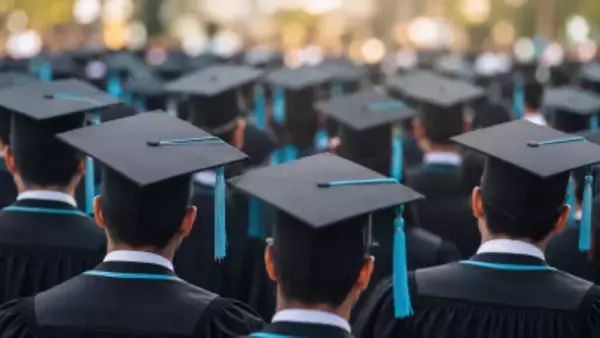 日本人はなぜ学歴を気にしない？ 中国ネット「価値がないから」「体力仕事でも見下されない」