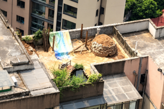 「集合住宅の屋上に7歳児の墓」は住民のデマと判明―中国