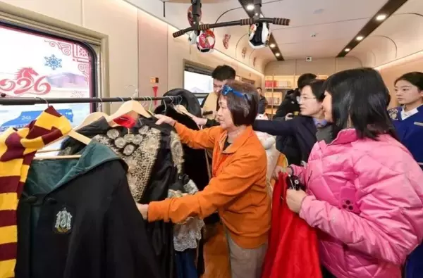 「黒竜江省で今年初の「トラベルフォト列車」が運行―中国」の画像