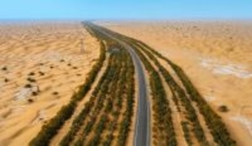 タリム砂漠道路の太陽光発電、1500万kWhを突破