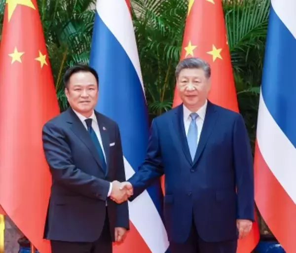習主席 タイ首相と会談