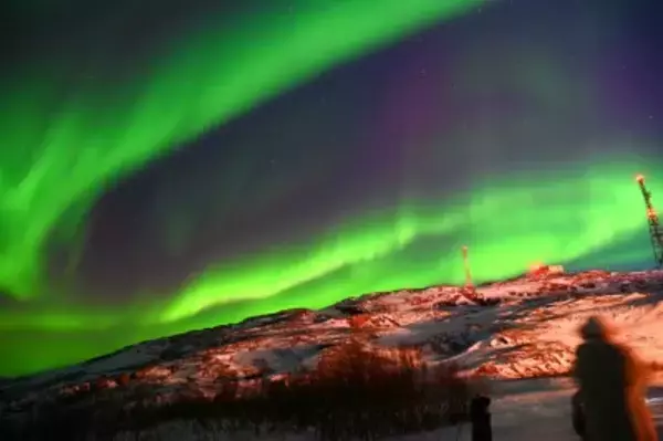 ロシアの村で中国人観光客100人余りが40時間以上足止め、中国ネット「これが日本なら…」