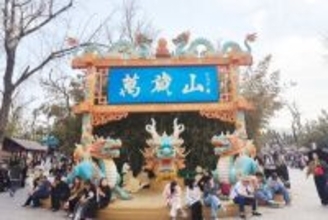 「撮影機材がプロ用」との理由でテーマパークから退去を求められる―中国