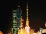 「中国、有人宇宙船「神舟23号」の打ち上げに成功」の画像1