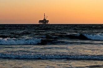中国最大の海上石油・天然ガス企業が米英加から撤退か、背景に何が？
