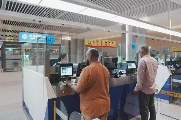 中国の240時間トランジットビザ免除政策の適用国が57カ国に拡大