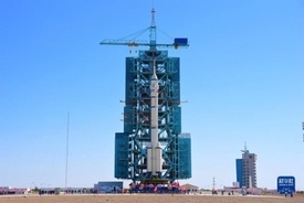 有人宇宙船「神舟14号」が打ち上げエリアに移動、近日中に打ち上げへ―中国