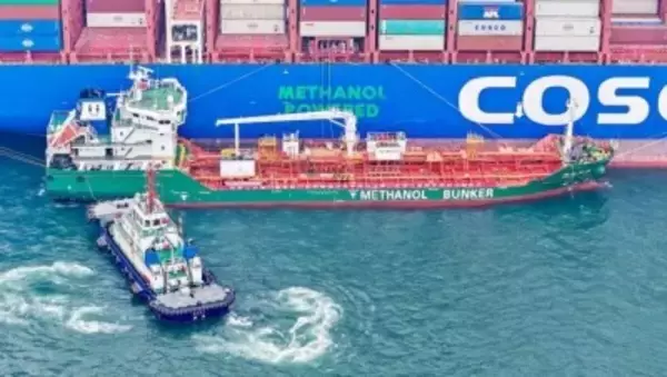 青島港で初のグリーンメタノールの船舶間バンカリング実施―中国